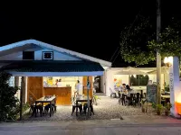 Ocean Breeze Hostel by Daily Sweet