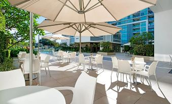 Ultiqa Freshwater Point Resort Broadbeach