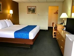 Travelodge by Wyndham Powell