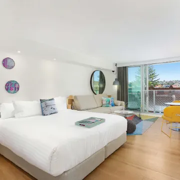 QT Bondi, an EVT hotel
