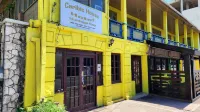 Caribic House Hotels in Монтего-Бей