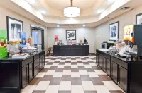 Hampton Inn Maumelle - 2-Star