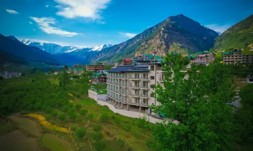 Justa Grand View Resort & Spa, Manali