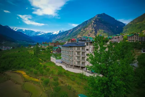 Justa Grand View Resort & Spa, Manali