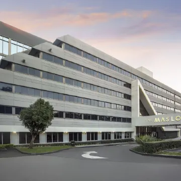 The Maslow Hotel, Sandton Отели рядом с достопримечательностью «Сандтон»