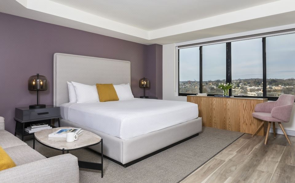 5. Hotel Ma..