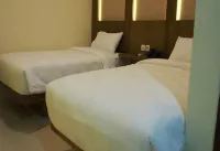 Omah Pawon Hotel Hotels in Ngasem