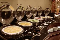 Aryaduta Lippo Village - breakfast
