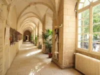 Hotellerie Saint Yves Hôtels à : Chartres