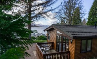 Linnhe Lochside Holidays