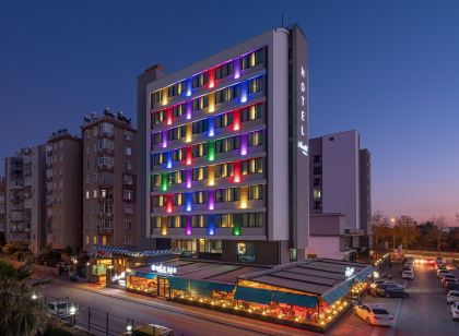 Anelli Hotel