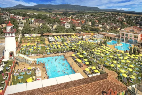 Villa Plaza Boutique Hotel & Spa - Pools