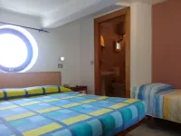 Hotel Vela Velo Club Vieste فنادق في Chiesiola