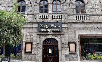 Roka Plaza Hotel Boutique