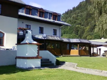 Junges Hotel Zell am See - Hostel
