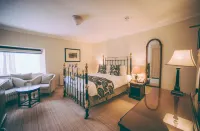 Luttrell Arms Hotels in Dunster