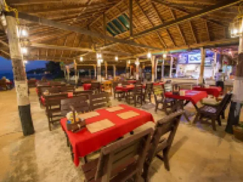 ลันตา ไนซ์บีช รีสอร์ท โรงแรมในเกาะลันตา