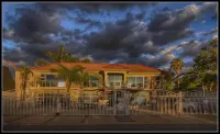 Club Cocomo Hotels near Lion & Safari Park