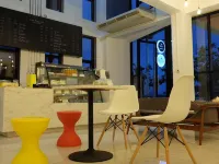 Chic-Chidkong Boutique Hotel Отели рядом с достопримечательностью «Река Меконг»