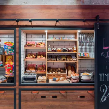 Moxy Frankfurt City Center Отели рядом с достопримечательностью «Исторический музей»