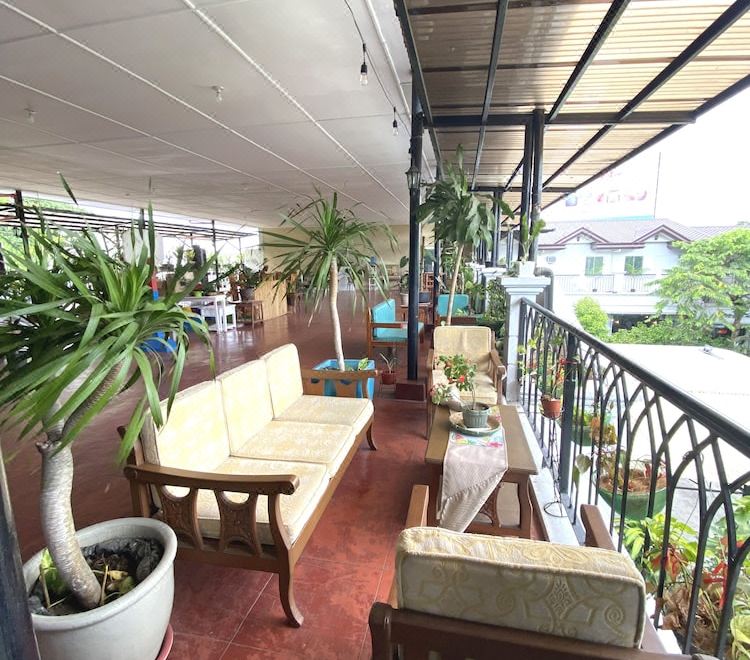 4. Davao Ai..