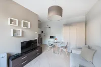 Residenza Miralago with Pool - Ground Floor Studio Apartment