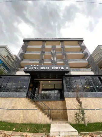 Grand RİMEDYA Hotel Mudanya Отели рядом с достопримечательностью «Mudanya Yunus Aniti»