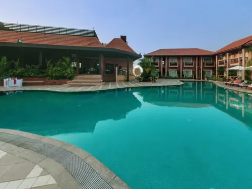 The Golden Crown Hotel & Spa, Colva