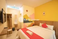 Griya Damai Syariah Yogyakarta Mitra RedDoorz Hotels in Ngaglik