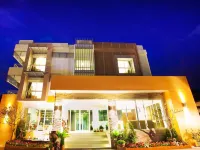 La Belle Hotel Hoteles cerca de Ramkhamhaeng University Chiang Rai Campus in Honour of Honour of His Majesty the King