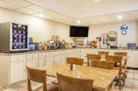 Days Inn by Wyndham Milan Sandusky South - servizio colazione