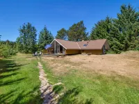 "Maritha" - 950m from the Sea Hotels in Saltum