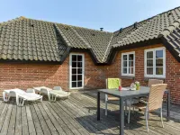 "Drea" - 250m from the Sea
