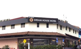 Dream House Hotel