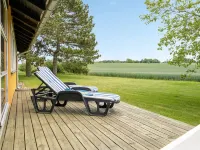 "Janne" - 400m from the Sea Hotels in Bogense