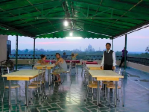 Hotel Taj Plaza, VIP Road, Agra