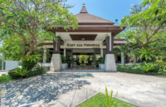 East Sea Paradise Hotel Hotels near Naklua Beach