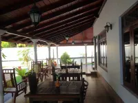 White Villa Beach Resort Hotels in Kamburugamuwa