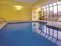 La Quinta Inn & Suites by Wyndham Newark - Elkton - Pools