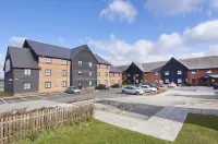 Premier Inn Poole Centre (Holes Bay) Hotel - parking