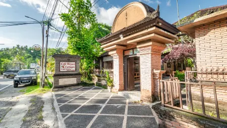 Cafe Wayan Cottages Senggigi Отели в г. Західний Ломбок