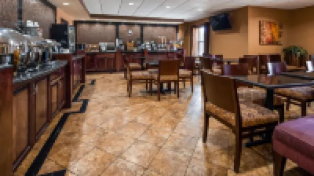 Best Western Plus Midwest Inn Suites Hotels in Salina