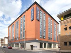 Travelodge Bristol Central Mitchell Lane