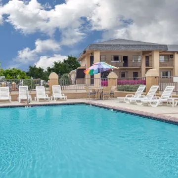 Days Inn by Wyndham Ruston LA