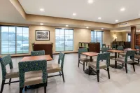 Comfort Inn and Suites Ames Near Isu Campus Hôtels à : Ames