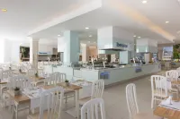 Iberostar Waves Bouganville Playa - breakfast