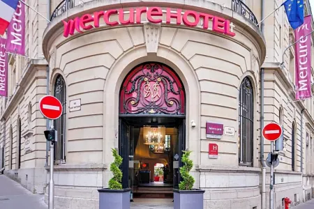 Hôtel Mercure le Mans Centre Отели рядом с достопримечательностью «Musée de la reine Bérengère»
