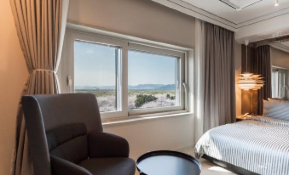 8. 부산 사상 미스..