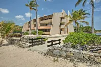Beachfront St Croix Condo w/ Pool + Lanai!