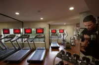 Hotel the Royal Plaza - Phòng tập thể hình